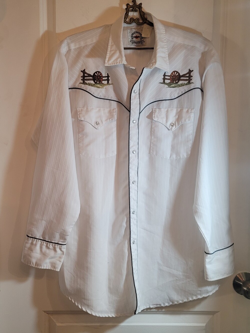 Wagon Wheel Western Shirt